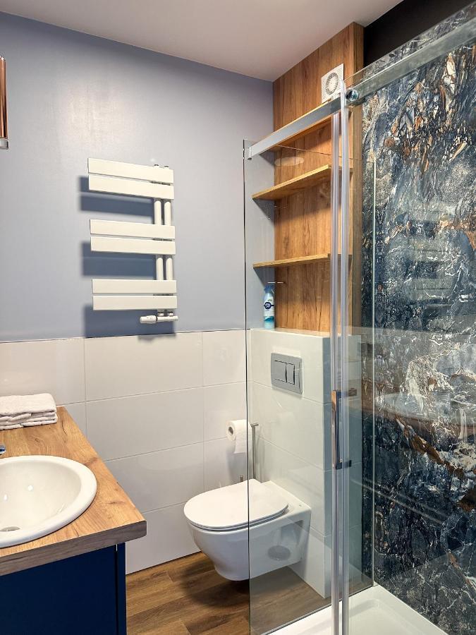 Dmk Blue Apartment Near Warsaw-Modlin Airport Nowy Dwor Mazowiecki Exterior photo